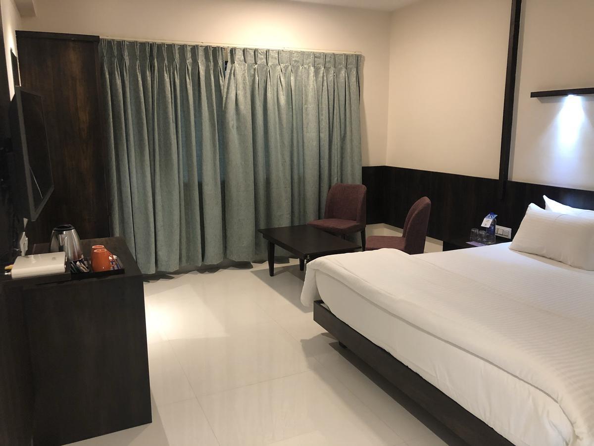 Kyriad Hotel Vijayapura By Othpl Bijāpur Exteriér fotografie