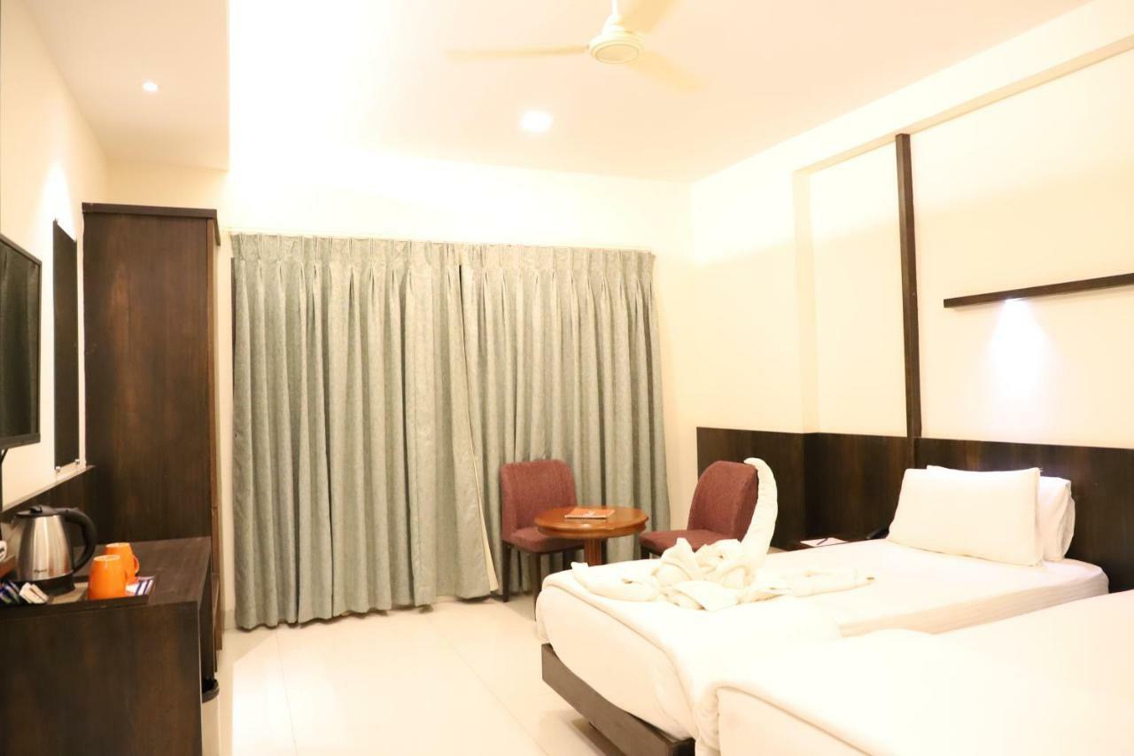 Kyriad Hotel Vijayapura By Othpl Bijāpur Exteriér fotografie