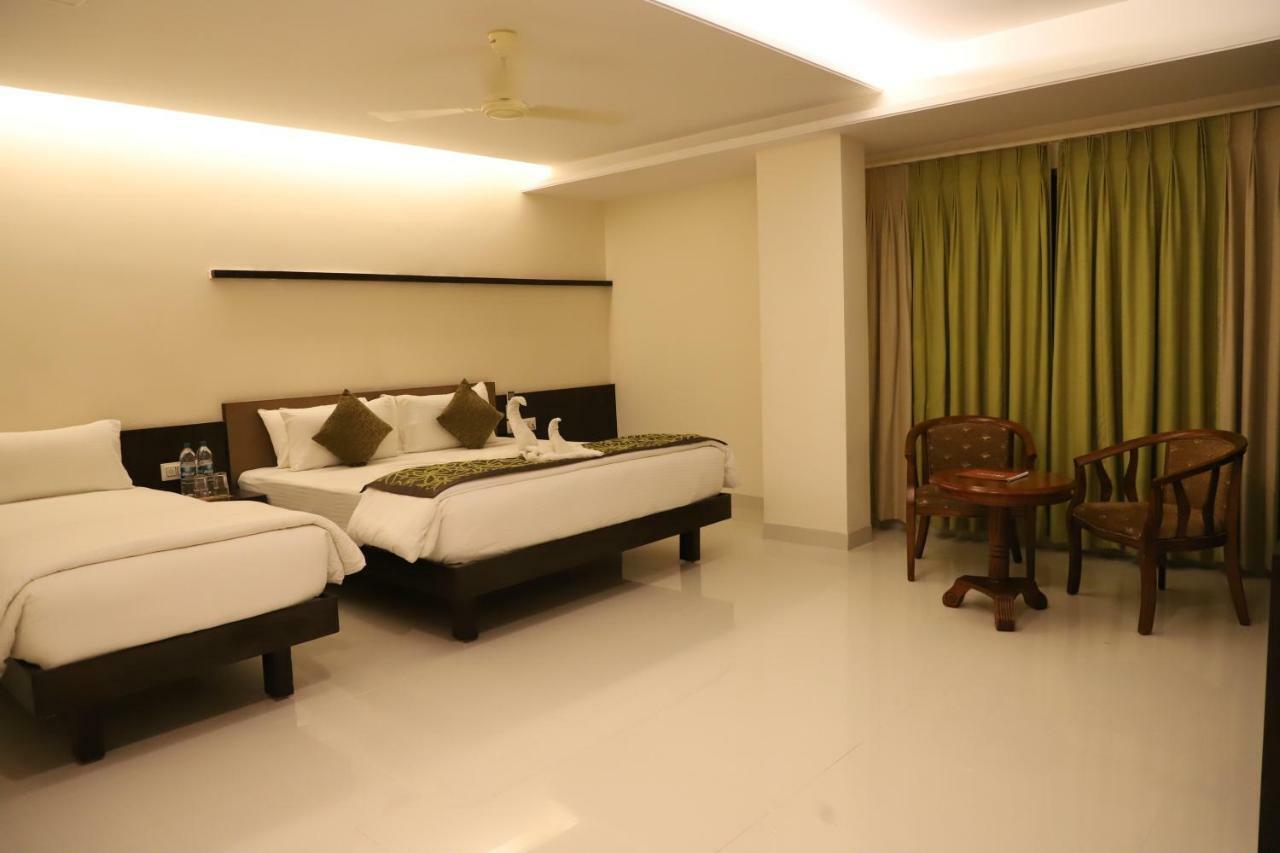 Kyriad Hotel Vijayapura By Othpl Bijāpur Exteriér fotografie
