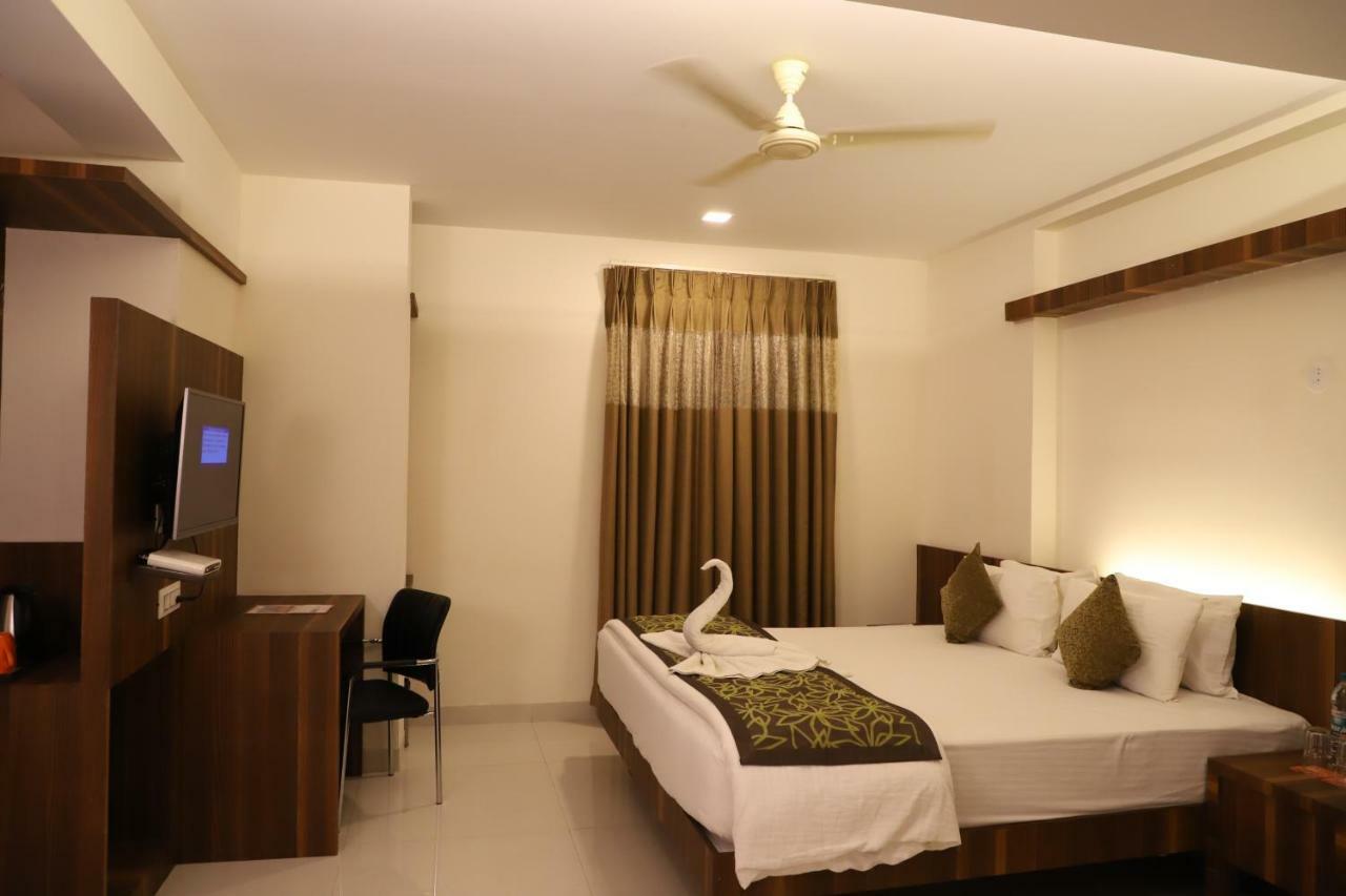 Kyriad Hotel Vijayapura By Othpl Bijāpur Exteriér fotografie